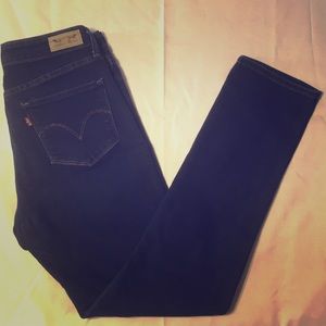 Levi’s Mid Rise Skinny Jeans Size 8